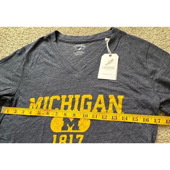League Collegiate Wear Heathered Navy Michigan Wolverines 1817 Women’s Small New - Picture 10 of 11